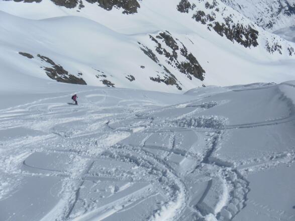 Einfahrt in die Rinne der ehemaligen Gletscherzunge