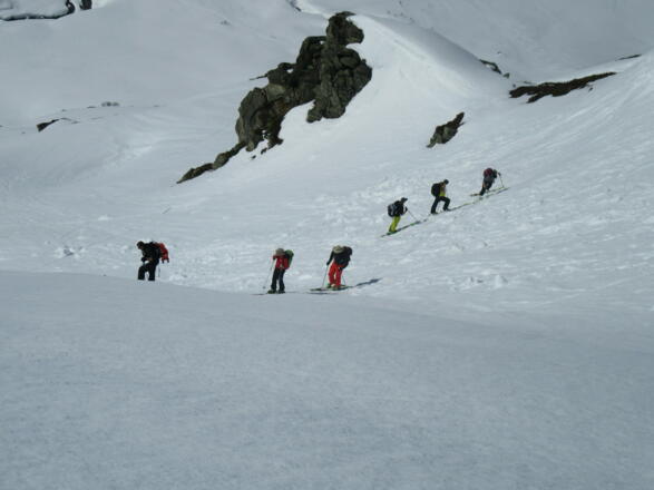 Anstieg über steile Südhänge