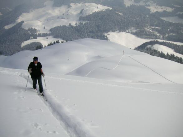 über dem Almkreuz der Kranzhornalm