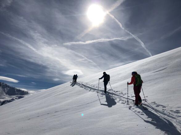 Der Aufstieg ist, bis auf die letzten Meter, nie steil