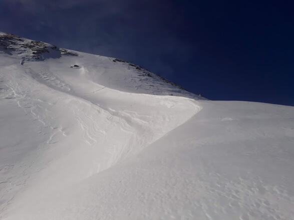 Die Flanke nach dem Ecksattel