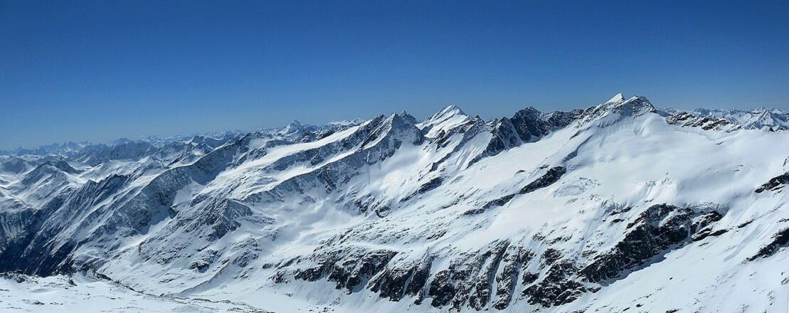 Maurertal mit Malhamspitzen und Simonyspitzen