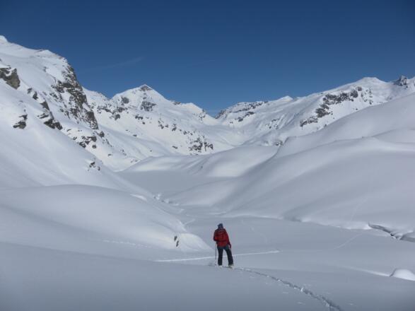 über dem Löbbensee, Tauernkogel und Hochgasser im Hintergrund