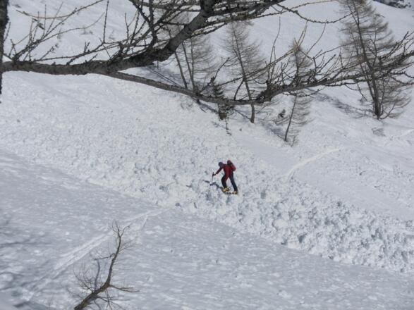 Querung einiger Lawinenbahnen