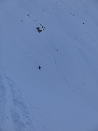 steile Nordhangabfahrt ins Wannenkar