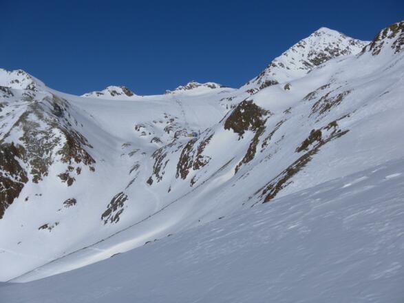 Rückblick zum Gaiskarferner, rechts die Schaufelspitze