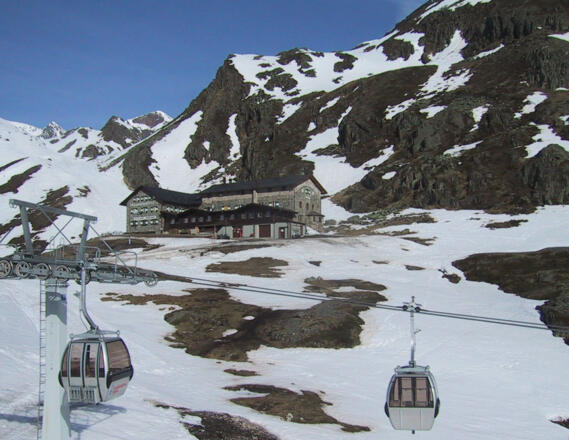 Dresdner Hütte von der Mittelstation