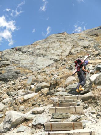 mühsamer Gegenanstieg von der Pasterze zur Franz Josefs Höhe