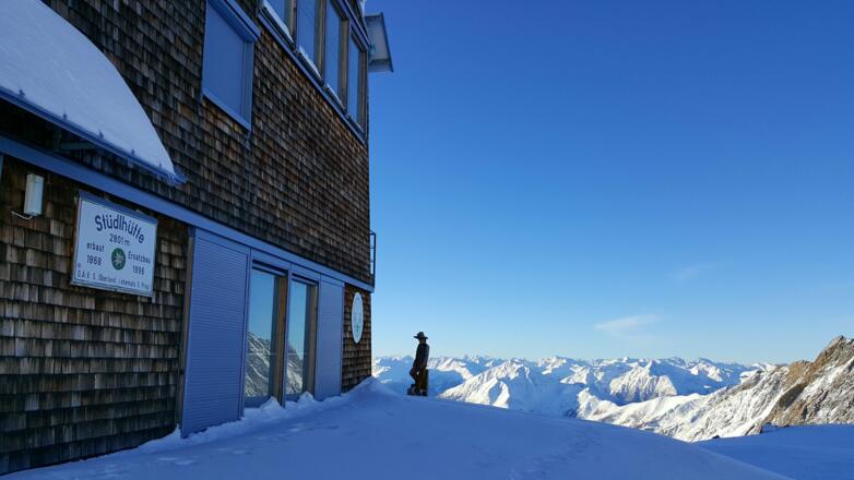 Stüdlhütte im Winter