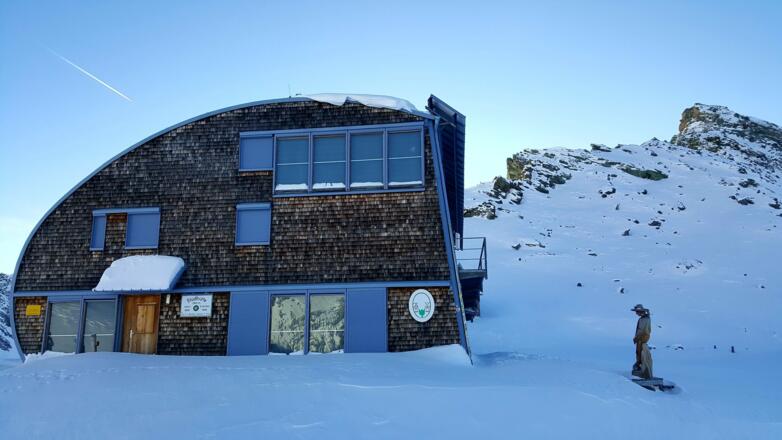 Stüdlhütte im Winter