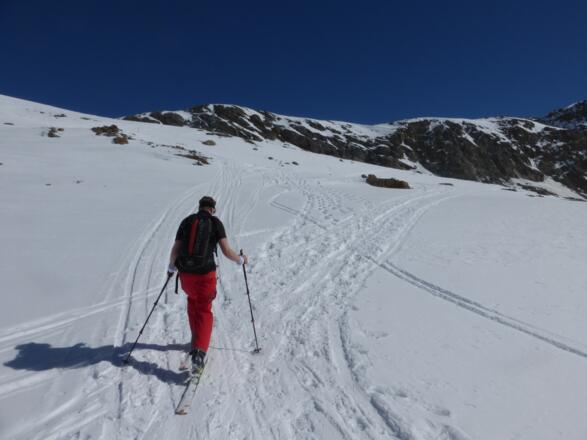 Jetzt orientieren wir uns in Richtung Zunge des Vernagtferners