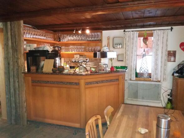 Kaffee- und Getränkebar in der Neue Bonner Hütte.