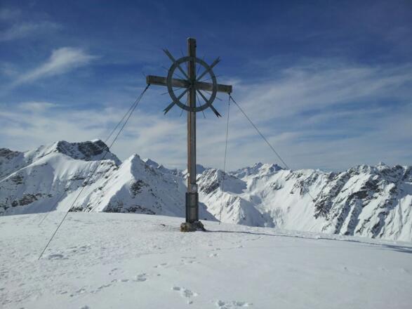 Montag, 5. März 2018 07:59:41