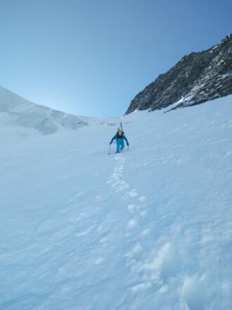 Rechts am Eis vorbei