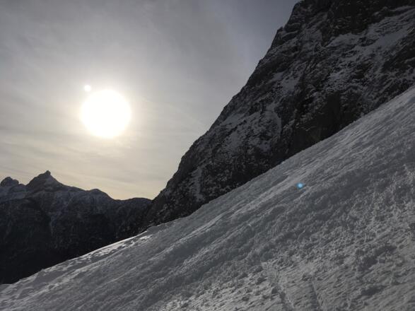 Blick zurück mit Ahrnspitzen im Hintergrund