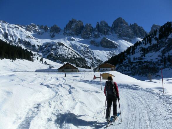 Kemateralm vor Kalkkögel