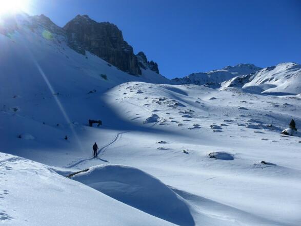 weites, gestuftes Tal zum Seejöchl