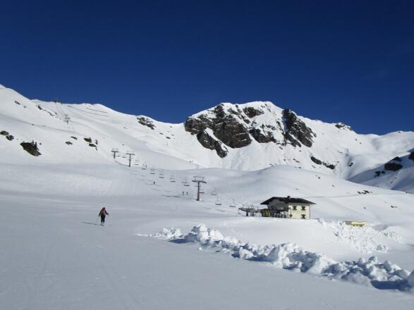 die Seekarschneid (rechts der schöne Osthang)
