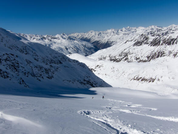 Abfahrt über den Wasserfallferner