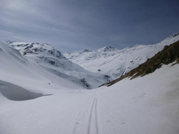 Martin Busch Hütte naht