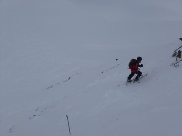 Steile Abfahrt auf den Hangererferner