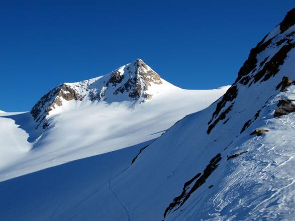 Abstiegspur auf 3095m beim Mullwitz Aderl mit Rainerhorn