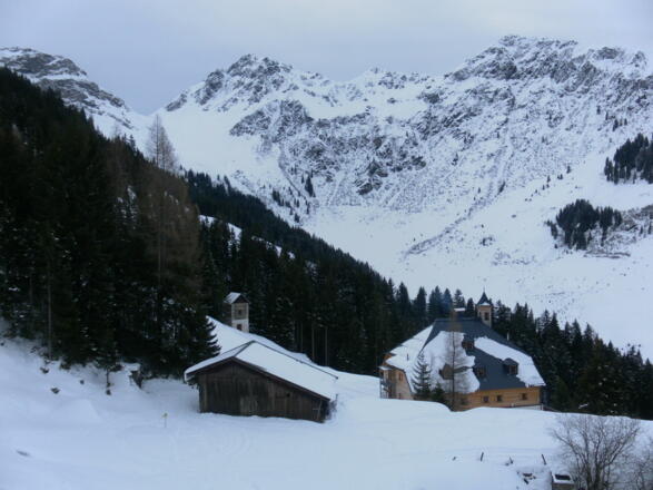 Kelchalm, dahinter Gamshag, Kleiner und Großer Schützkogel