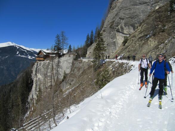 flacher Weg nach der Dolomitenhütte