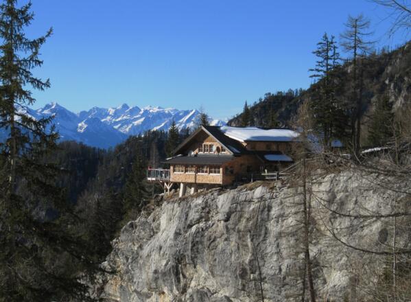 Di Dolomitenhütte, ideal für den Einkehrschwung