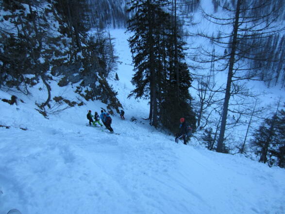 die Abfahrt entlang des Sommerweges