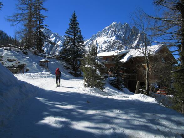 Die Dolomitenhütte hätten wir!