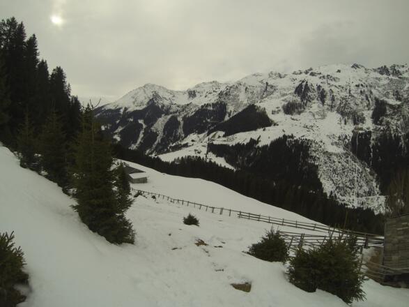 Die Stöfflaste im Hintergrund die Wazalm.