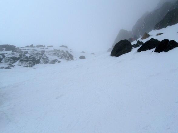 Blick zum Eisleitl. Hier setzt der Gratverlauf des Großglockners an.
