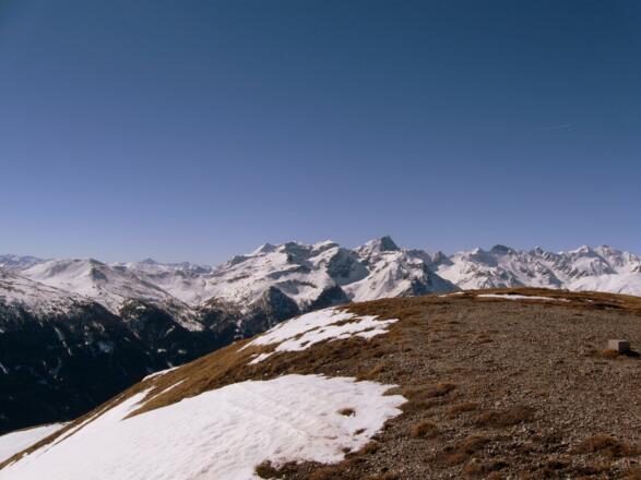 Pflerscher Tribulaun, Pflerscher Pinggl, Hoher Zahn.