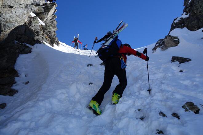 ... bis zur Scharte.