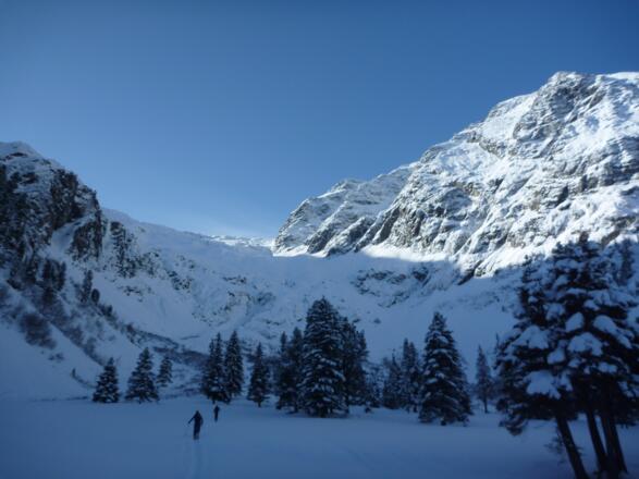 Aufstieg vom Talboden