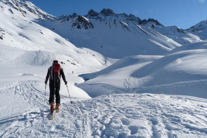 Genussvoll ist der sanfte Anstieg durch das Futschölbachtal.