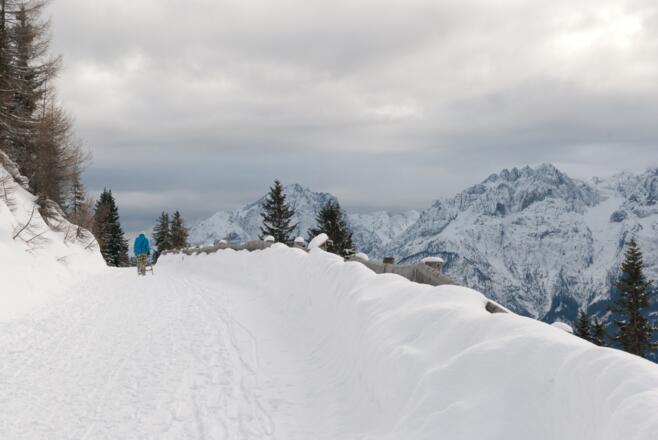 Blick auf die Lienzer Dolomiten kurz nach Verlassen der Roaner Alm
