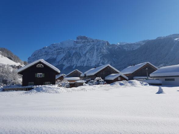 Blick auf Mellau und die Kanisfluh im Winter