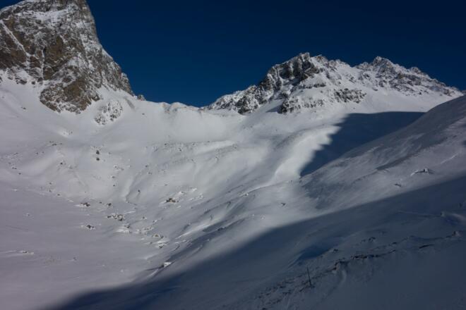 Blick auf S-chardunas, die erste Steilstufe der Tour