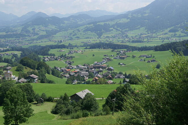 Blick auf Schwarzenberg von der Bödelestraße
