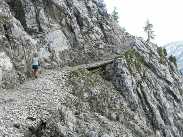 Querung oberhalb des Klettergartens