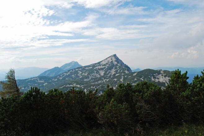 Blick vom Schneeberg auf Rohrauer Größtenberg, Gamskogel und Hochsengs