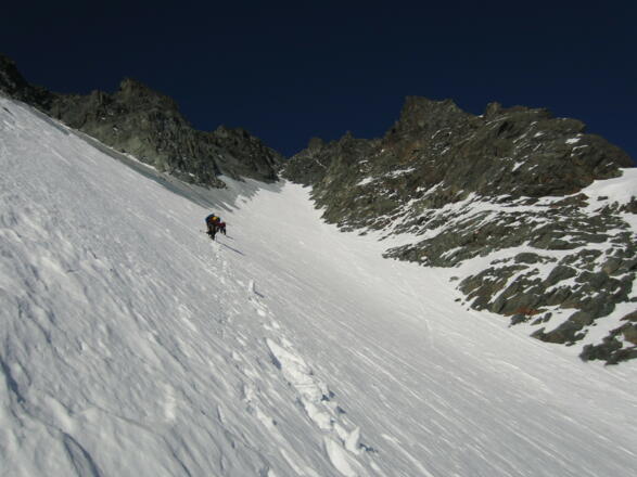 Kurz nach dem Kanonnenrohr - Blick nach oben