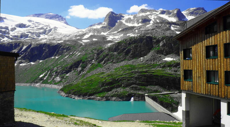 Bergstation Seilbahn 2300m mit Sonnblick und Fürleg