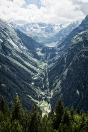 Blick zur Silvretta Hochalpenstraße