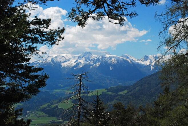 Bei der Felskanzel am Jagdsteig Gsol: Blick in Richtung  Warscheneck und Toter Mann