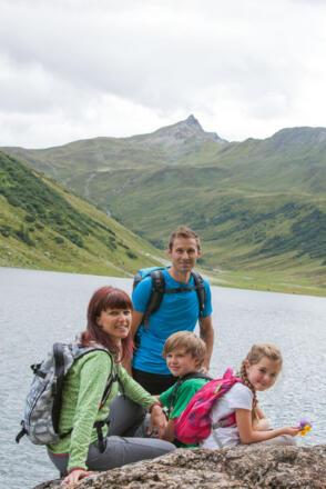 Tappenkarsee mit Glingspitze im Hintergrund
