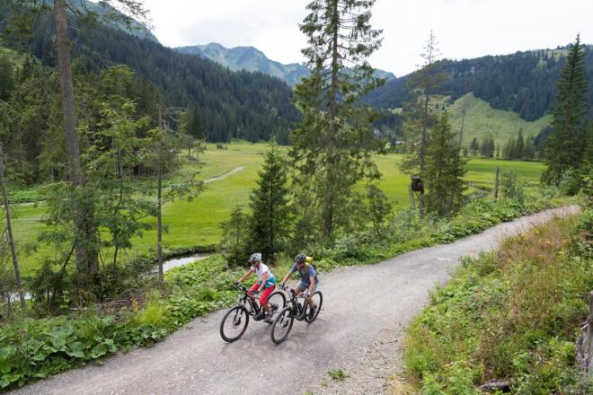 Mit dem Mountainbike zur Alpe Melköde