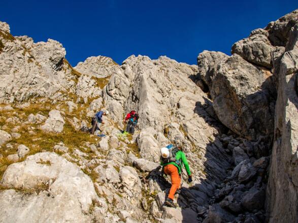 Am kleinen kompakten Grat geht die Tour auf den Vierrinnengrat los.